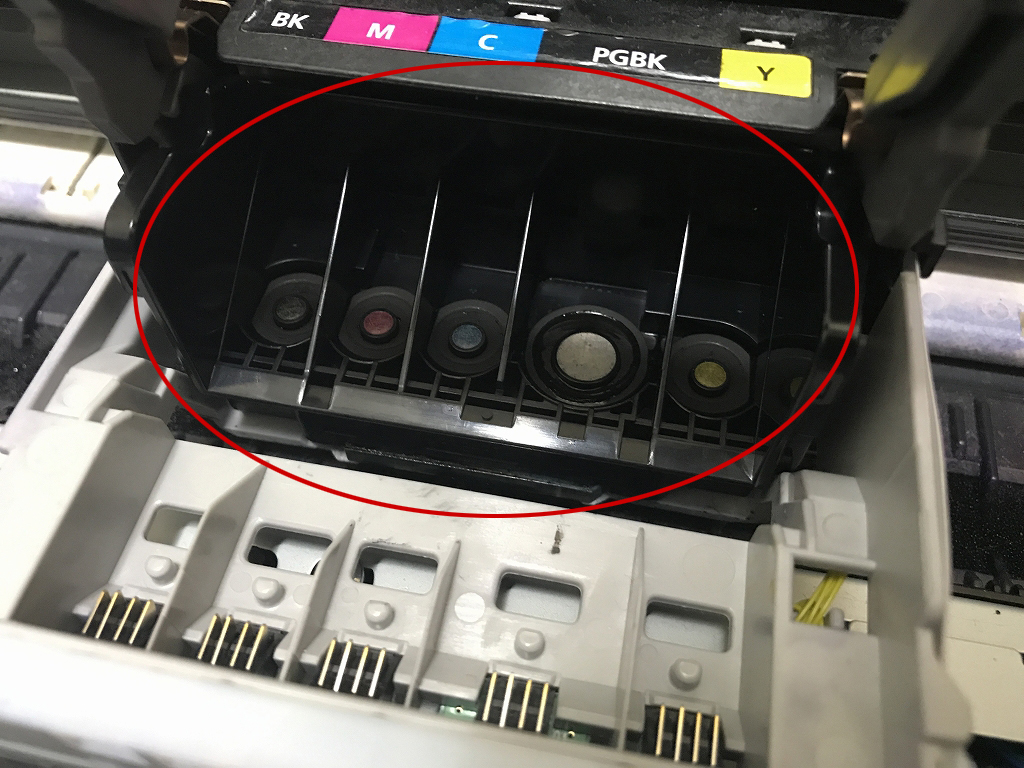 インクジェットプリンタでクリーニング機能を実施しても印刷が汚れてしまう - 静岡県藤枝市のデザインスタジオ・エフ